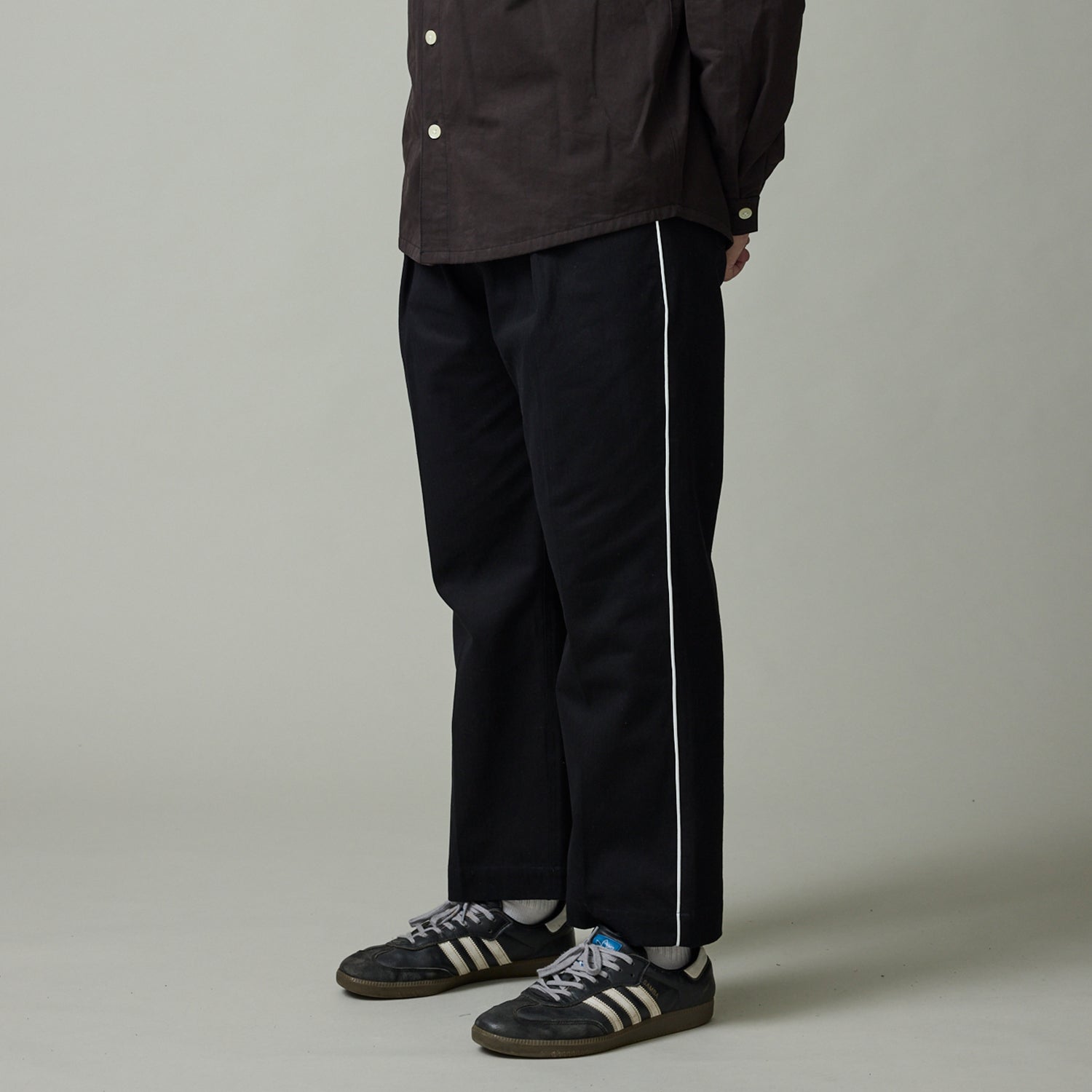 Pass~Port Herringbone Leagues Club Side Stripe Pant - Black / White Stripe