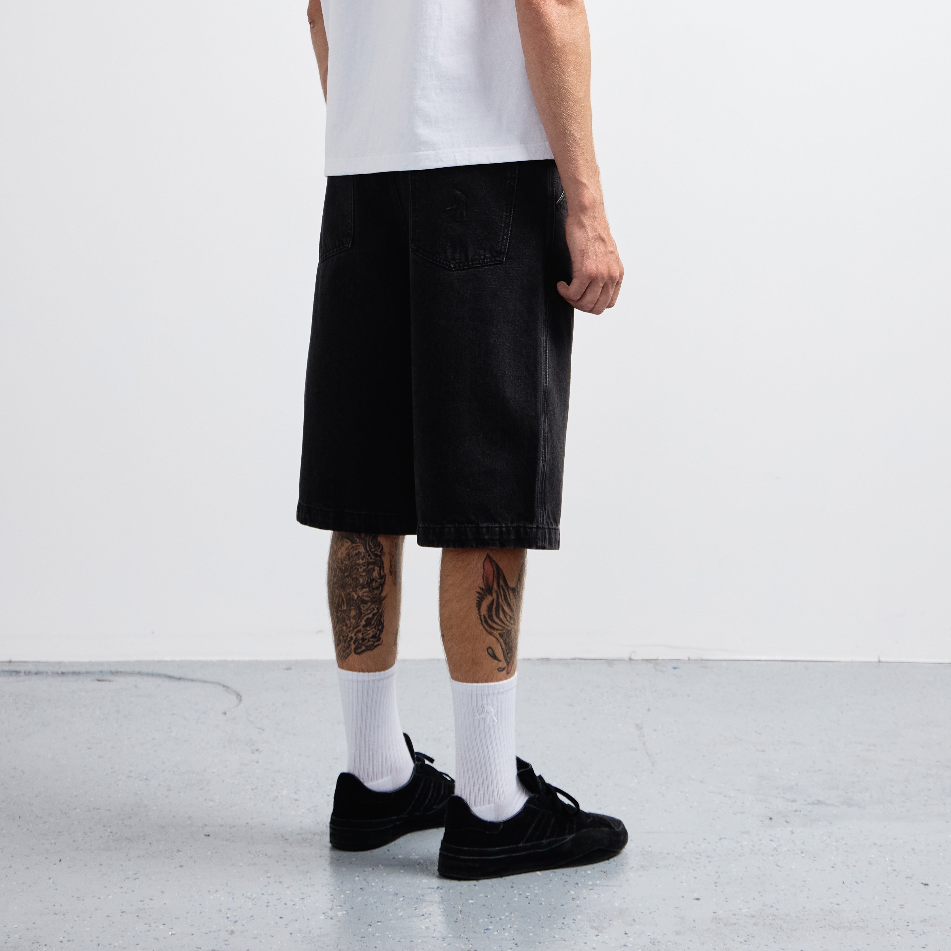 Pass~Port Workers Club 3/4 Jean Short - Faded Wash Black