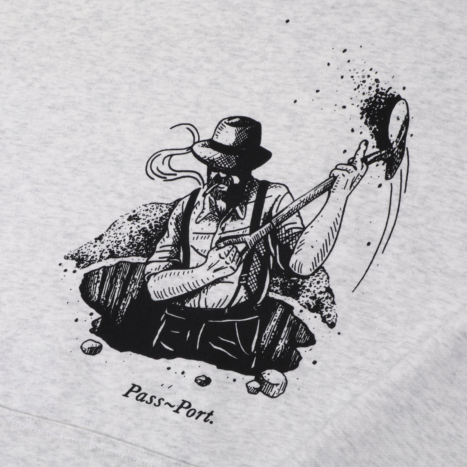 Pass~Port Dig Hood - White Marle