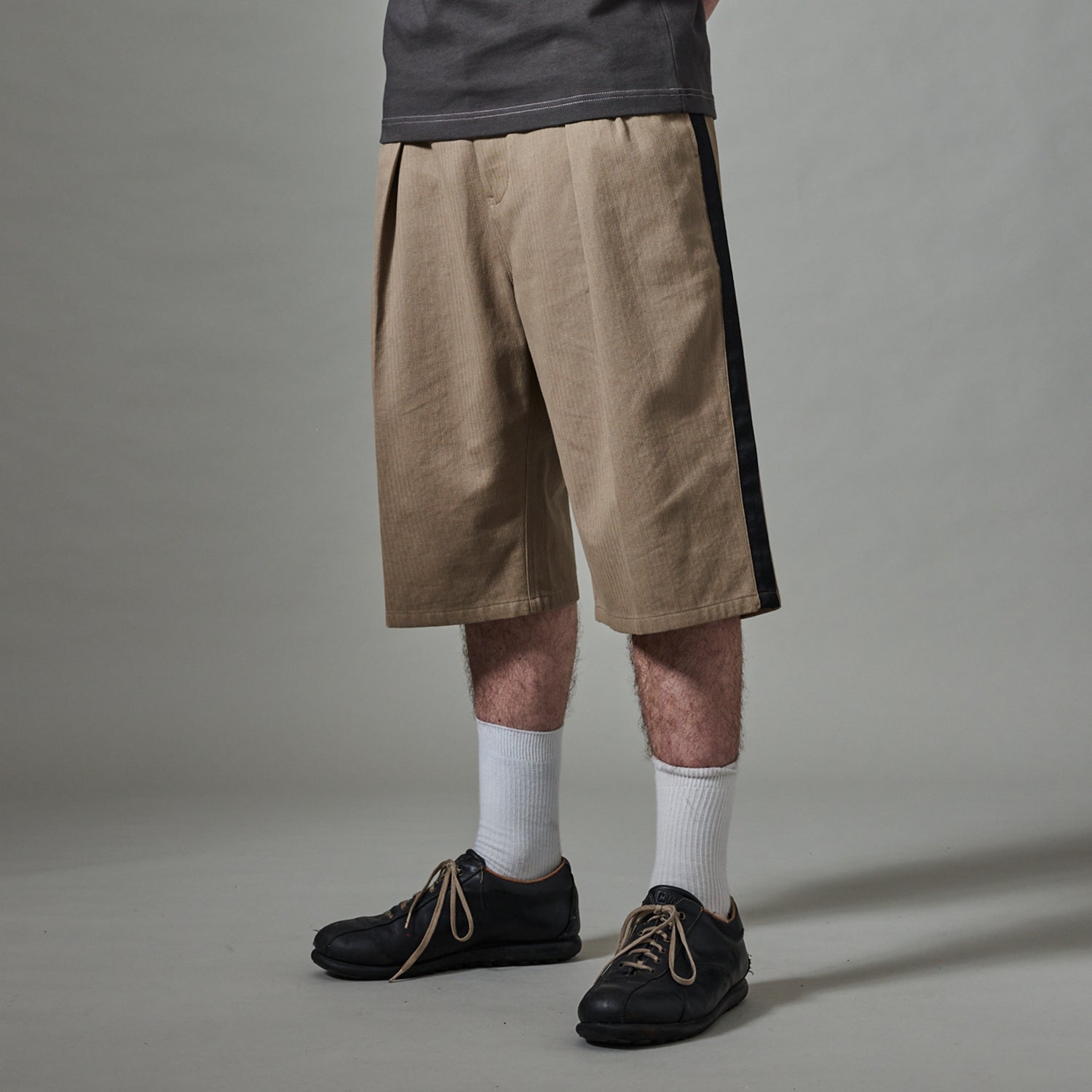 Pass~Port Herringbone Leagues Club Stripe Short - Stone / Black