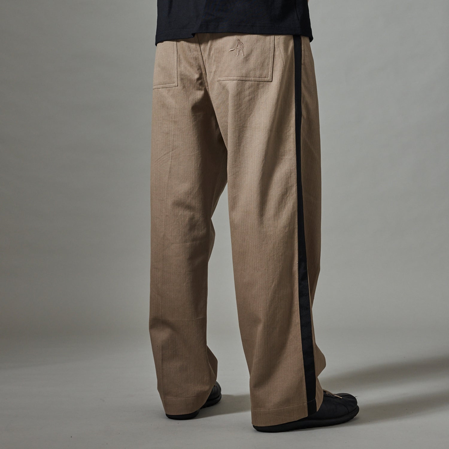 Pass~Port Herringbone Leagues Club Stripe Pant - Stone / Black