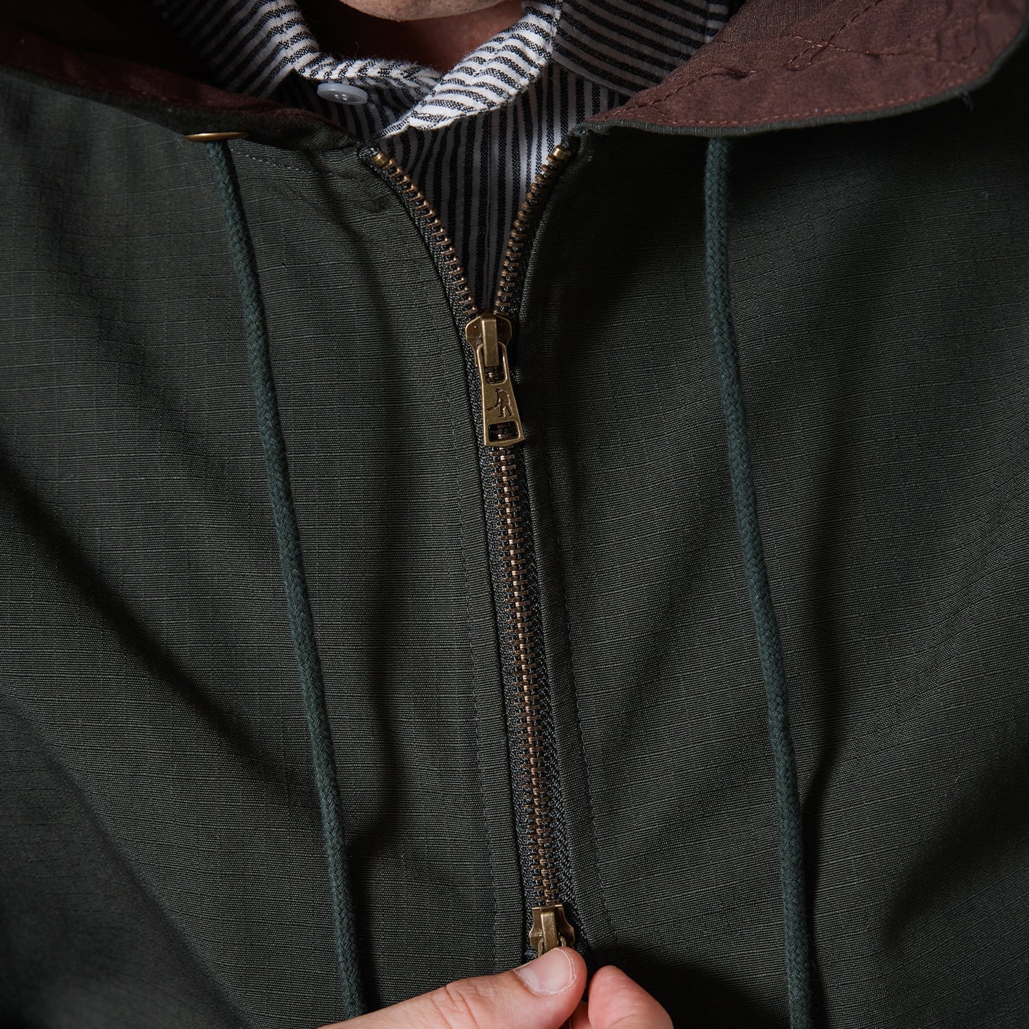 Untitled-1_0038_Workers_Zip_Hood_Green_png.jpg