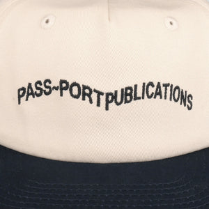 PASS~PORT "PUBLISH" CAP NATURAL/NAVY