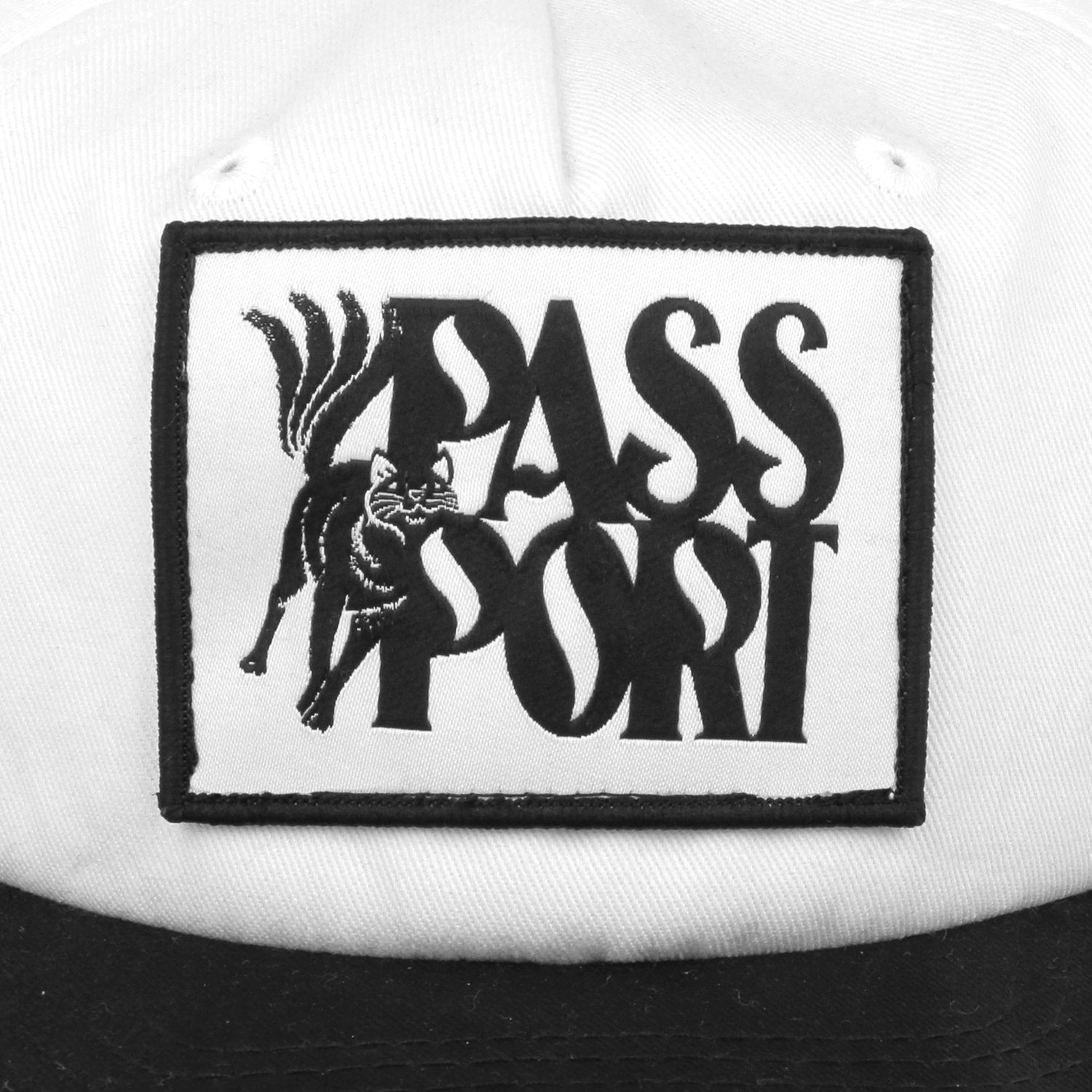 PASS~PORT "MOGGY" CAP WHITE/BLACK